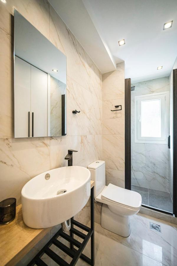 Ares Apartment เทสซาโลนิกิ ภายนอก รูปภาพ