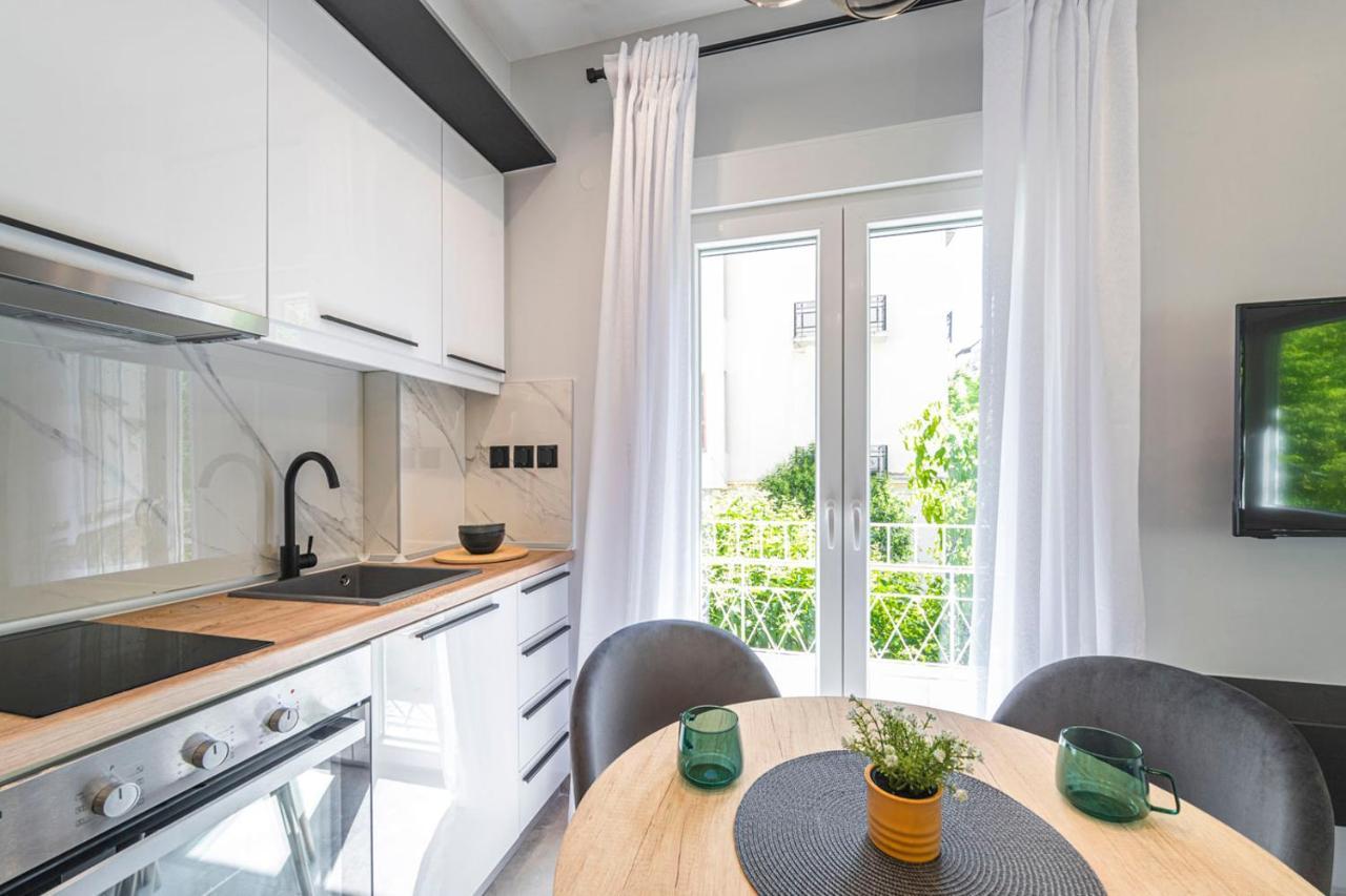 Ares Apartment เทสซาโลนิกิ ภายนอก รูปภาพ